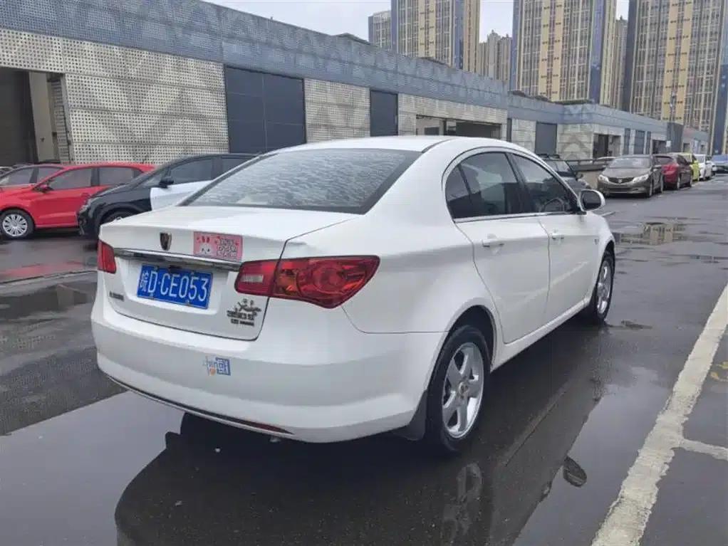 Roewe 350 2013 Model 350S 1.5L Manual Speed Edition — миниатюра 9