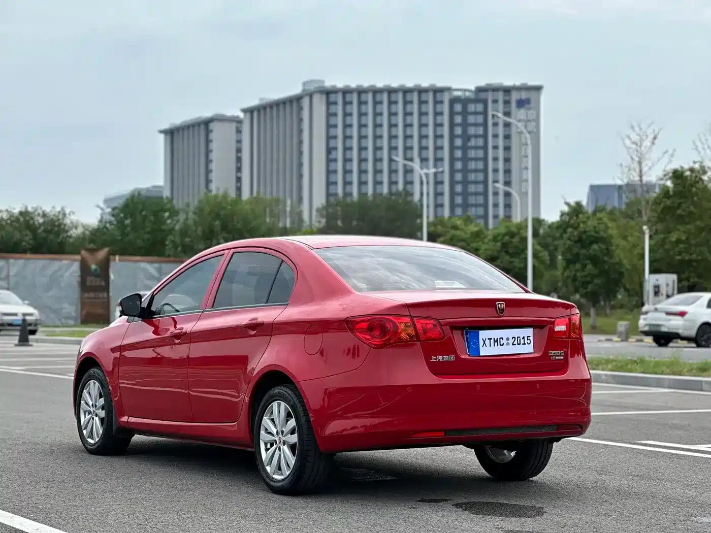 Roewe 350 2014 1.5L Automatic Speedway Edition — миниатюра 11