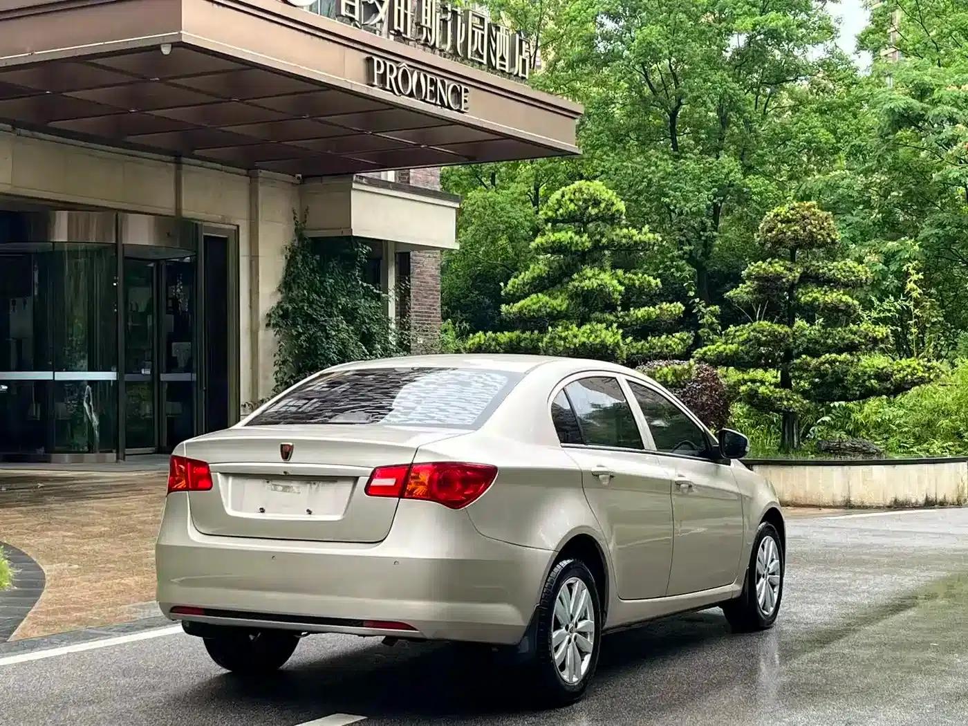 Roewe 350 2015 1.5L Automatic Premium Edition — миниатюра 6