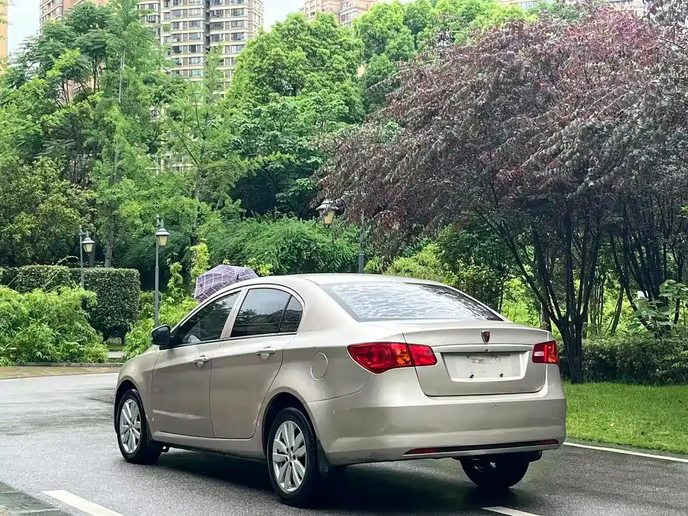 Roewe 350 2015 1.5L Automatic Premium Edition — миниатюра 7