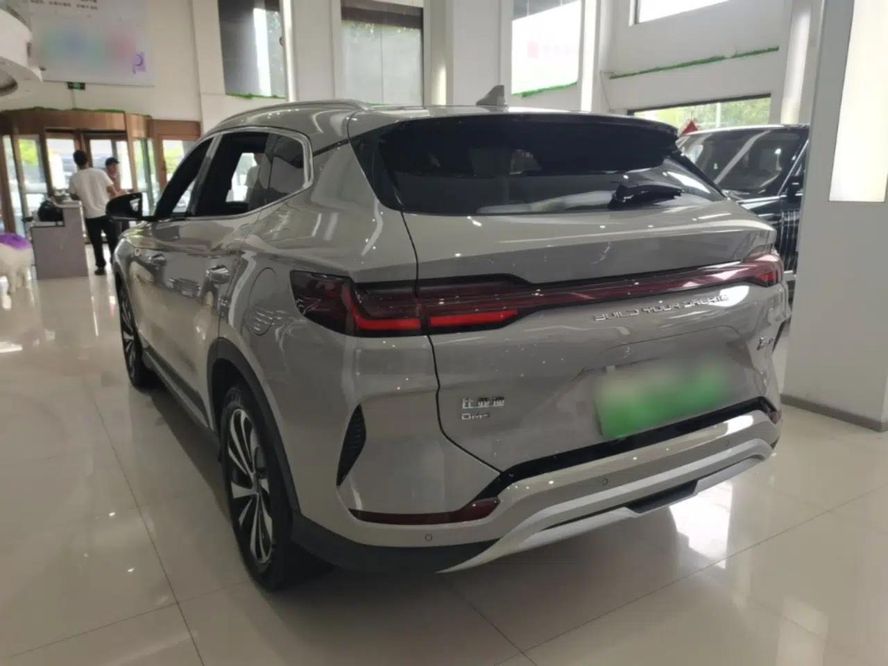 BYD Song PLUS New Energy 2023 Champion Edition DM-i 110KM Flagship PLUS — миниатюра 4