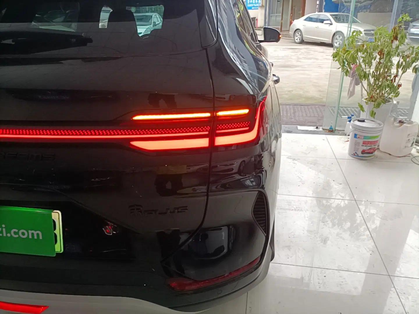 BYD Song PLUS New Energy 2024 HONOR Edition DM-i 150km Flagship PLUS — миниатюра 7