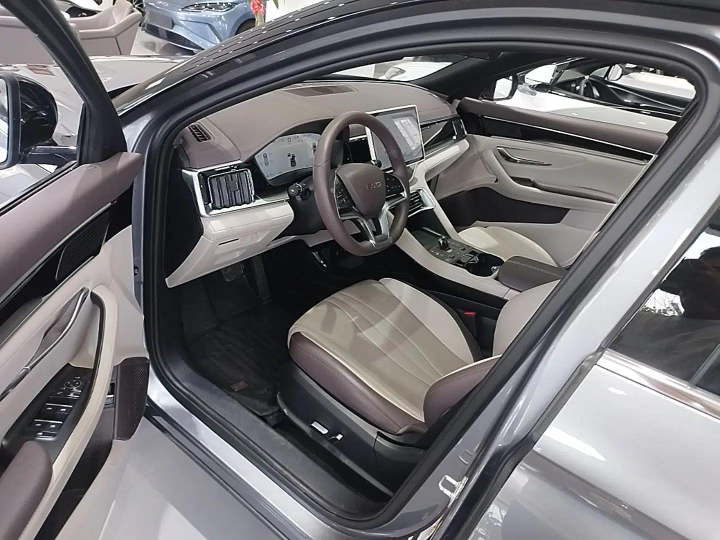 BYD Song PLUS New Energy 2025 EV 520km Premium Version — миниатюра 19