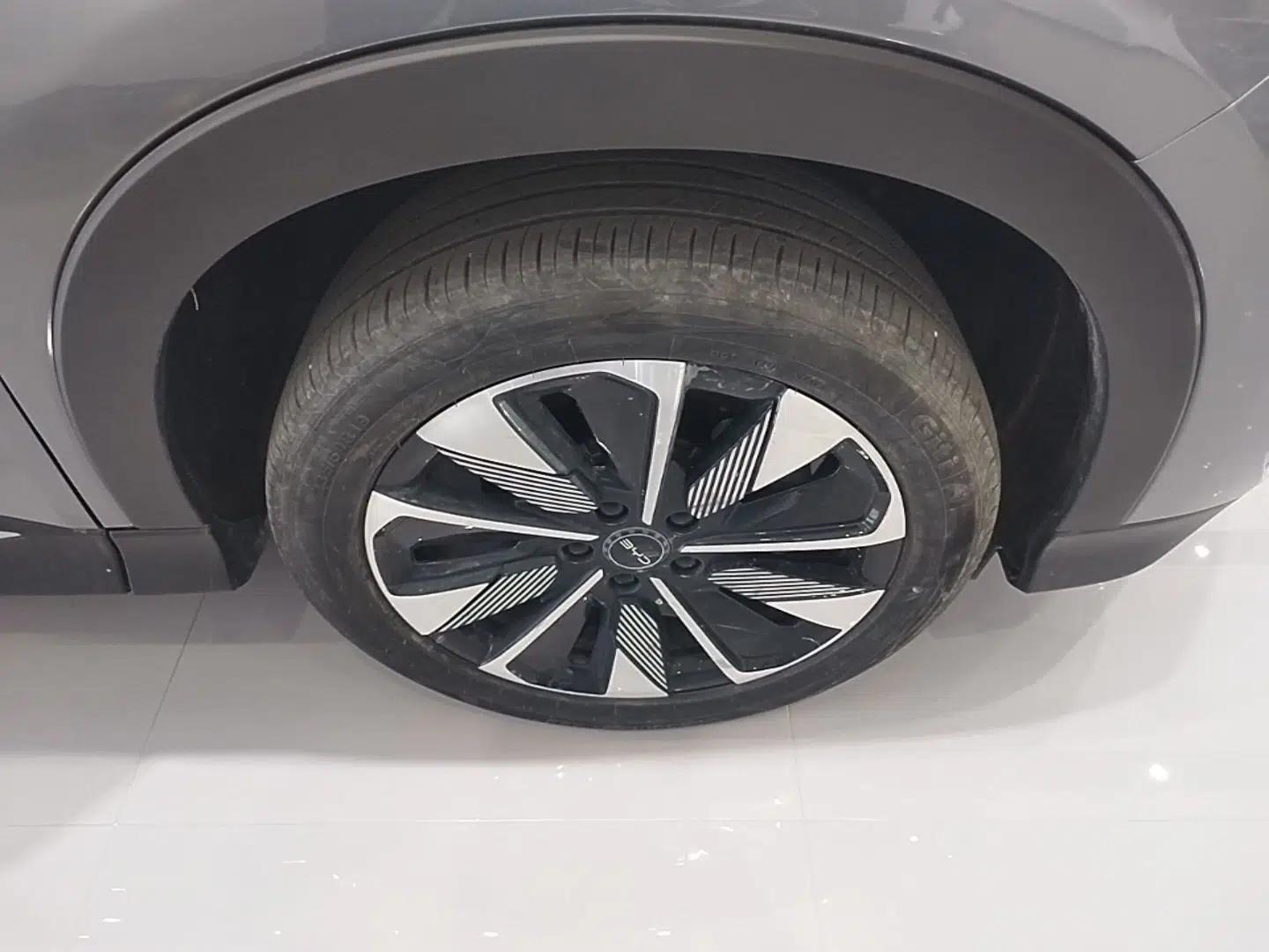 BYD Song PLUS New Energy 2025 EV 520km Premium Version — миниатюра 10