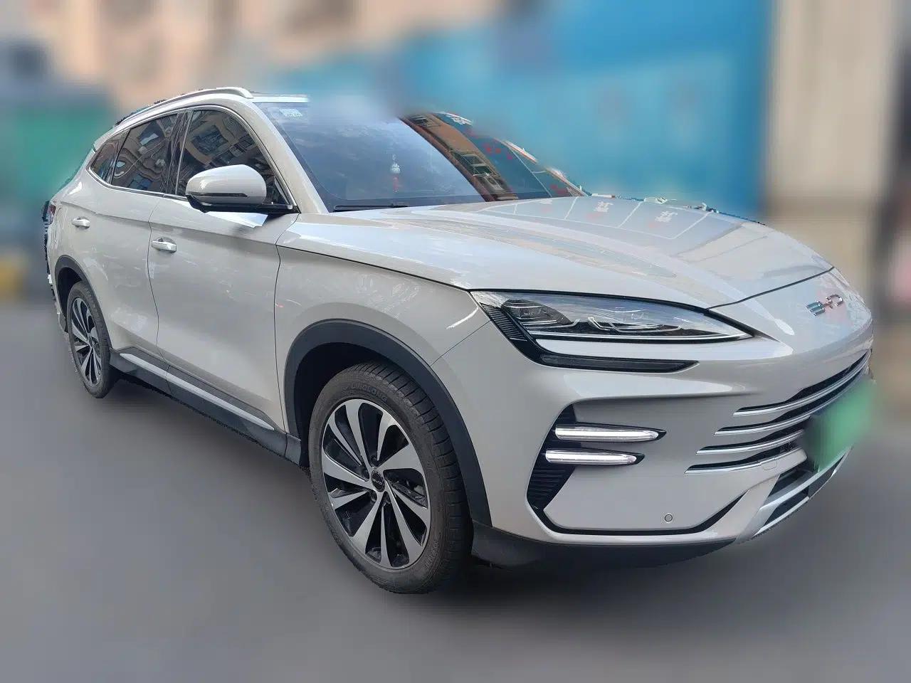 BYD Song PLUS New Energy 2023 Champion Edition DM-i 110KM Flagship Model — миниатюра 3