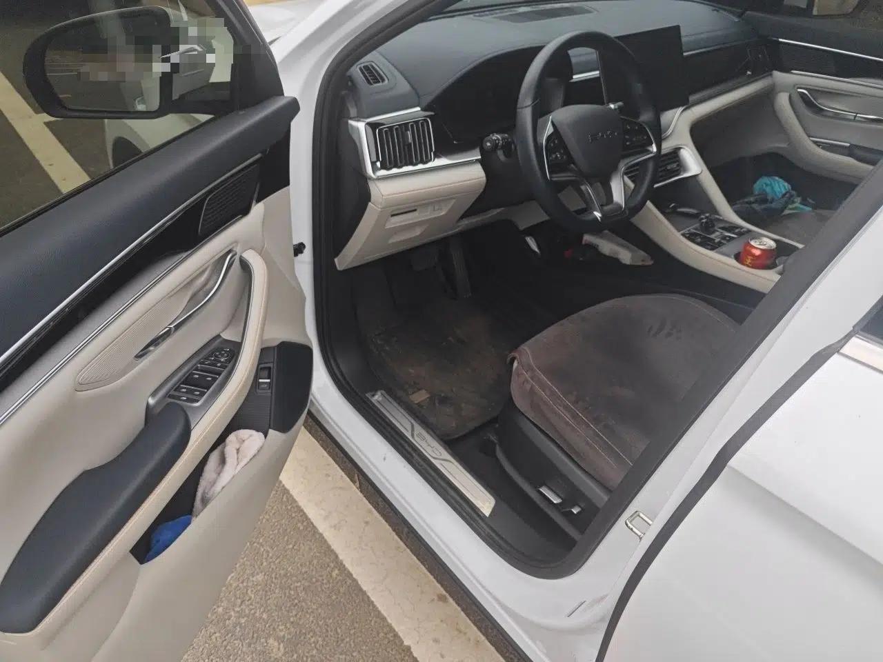 BYD Song PLUS New Energy 2024 HONOR Edition DM-i 150km Flagship PLUS — миниатюра 17