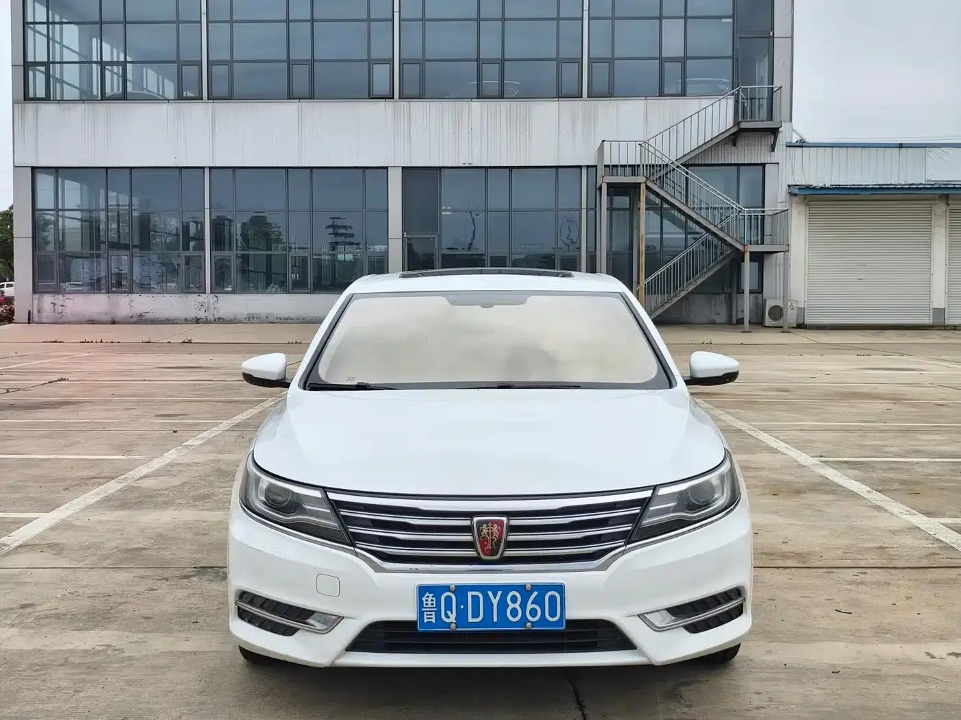 Roewe i6 Classic 2017 20T Automatic Internet Smart Edition — миниатюра 2