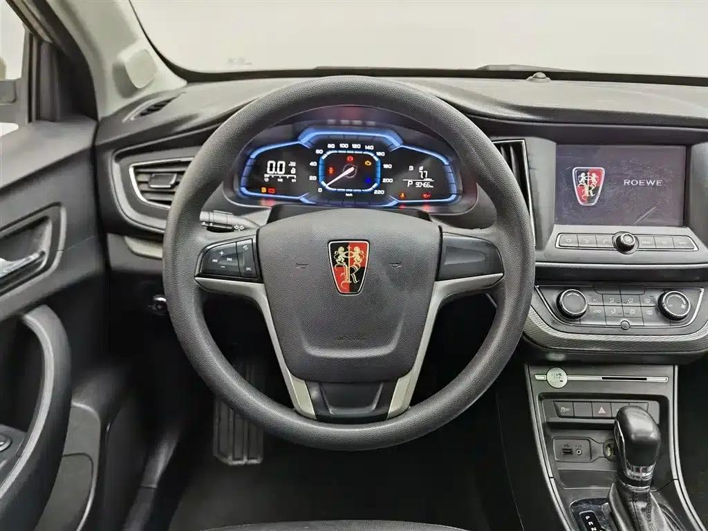 Roewe 360 2017 1.5L Automatic Deluxe Edition — миниатюра 11