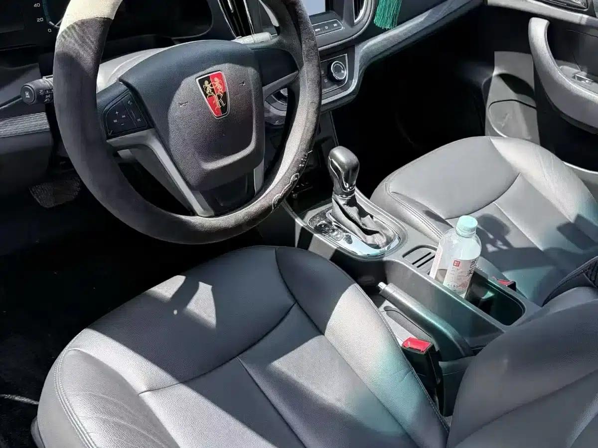 Roewe 360 2015 1.5L Automatic Deluxe Edition — миниатюра 4
