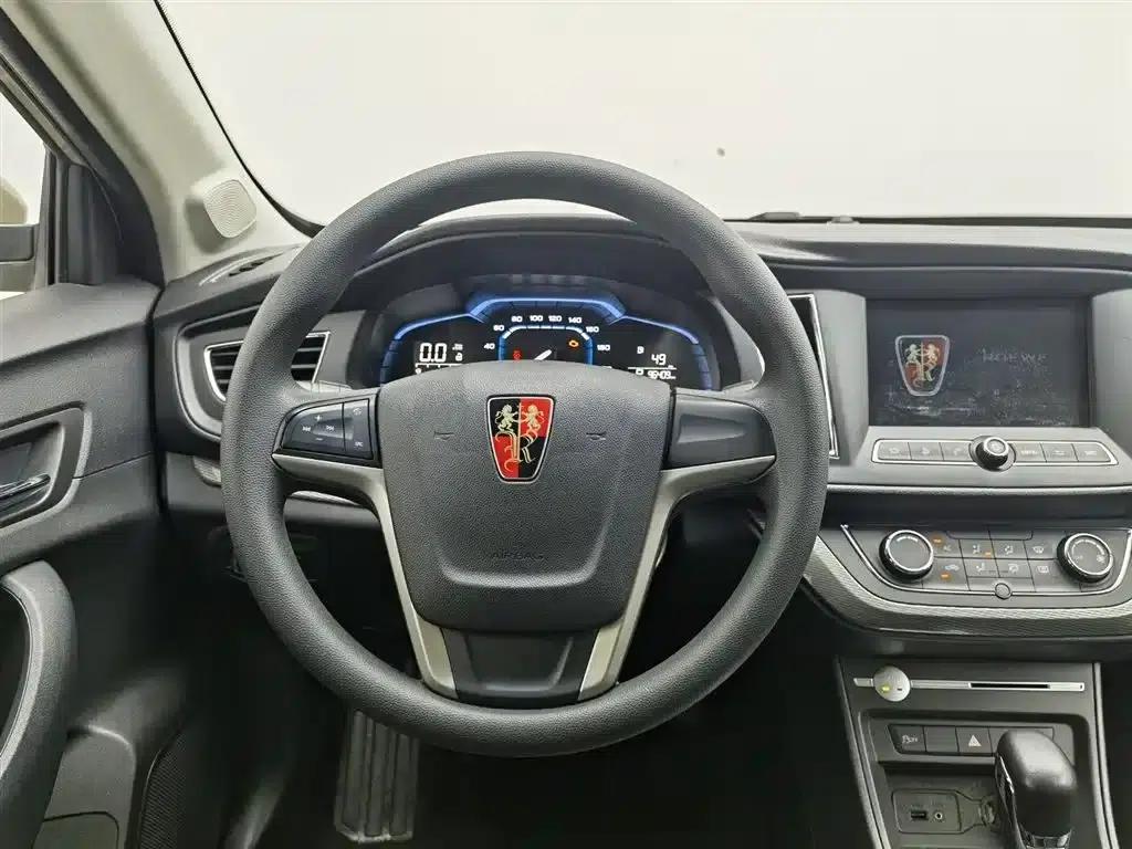 Roewe 360 2017 1.5L Automatic Deluxe Edition — миниатюра 11