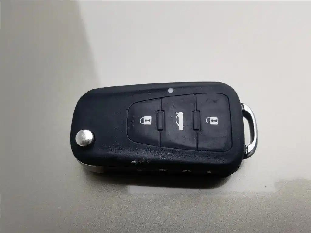 Roewe 360 2017 1.5L Automatic Deluxe Edition — миниатюра 19