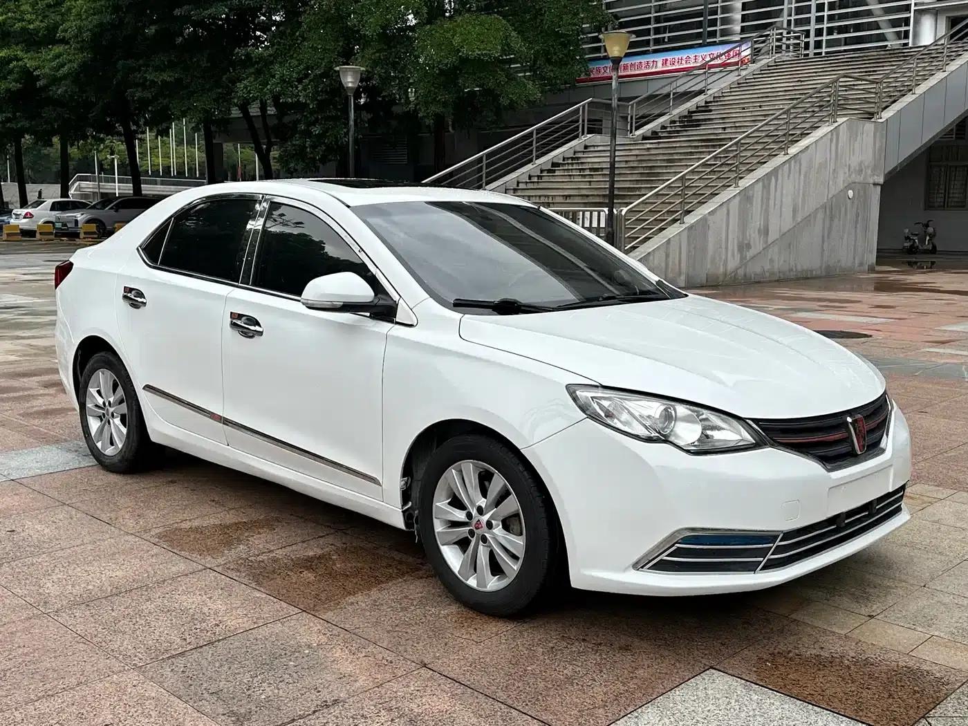 Roewe 360 2017 1.5L Automatic Deluxe Edition — миниатюра 2