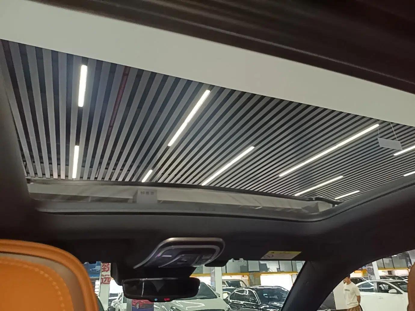 BYD Tang New Energy 2022 EV 730KM Luxury Model — миниатюра 21