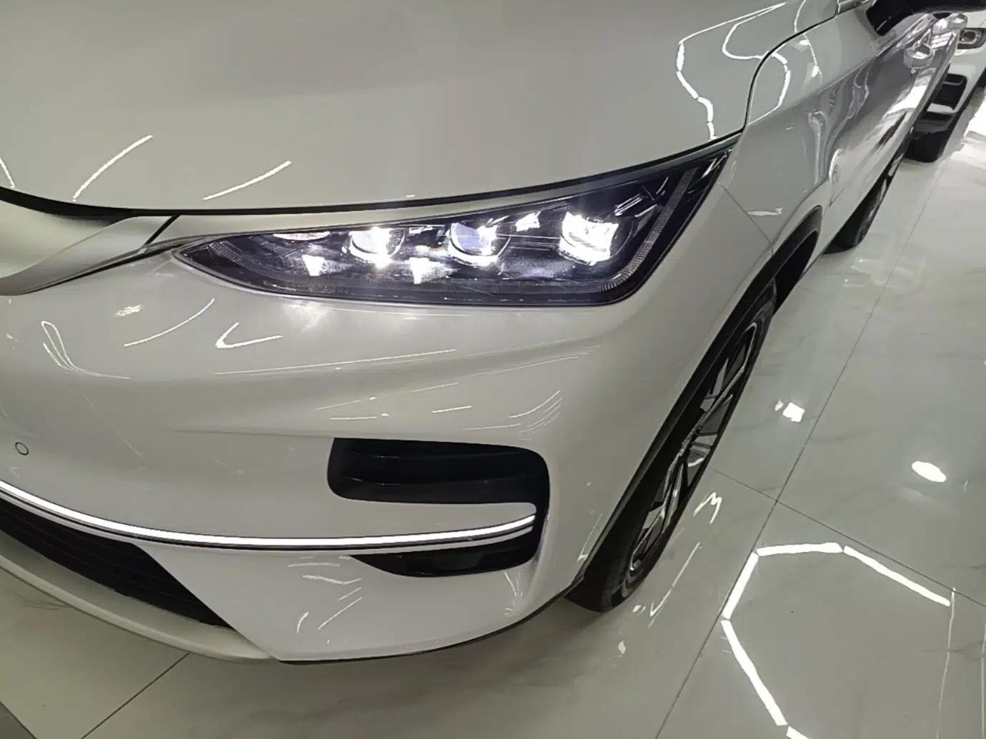 BYD Tang New Energy 2022 EV 730KM Luxury Model — миниатюра 9