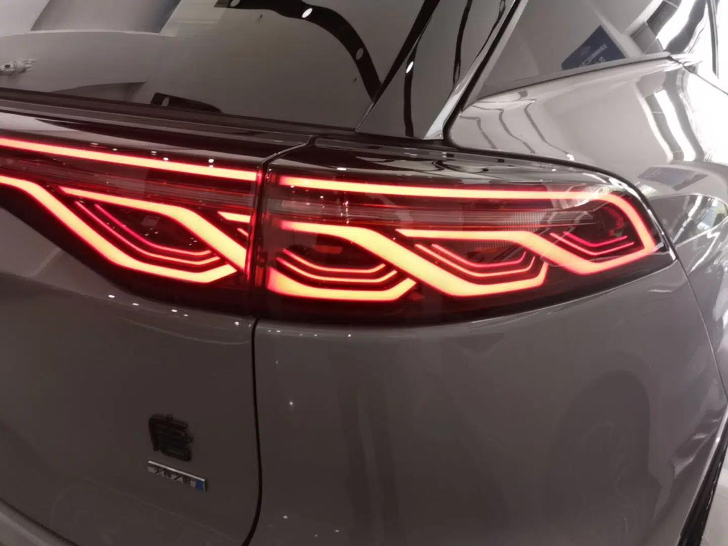 BYD Tang New Energy 2025 Intelligent Driving Version DM-i 115KM Flagship Edition — миниатюра 7