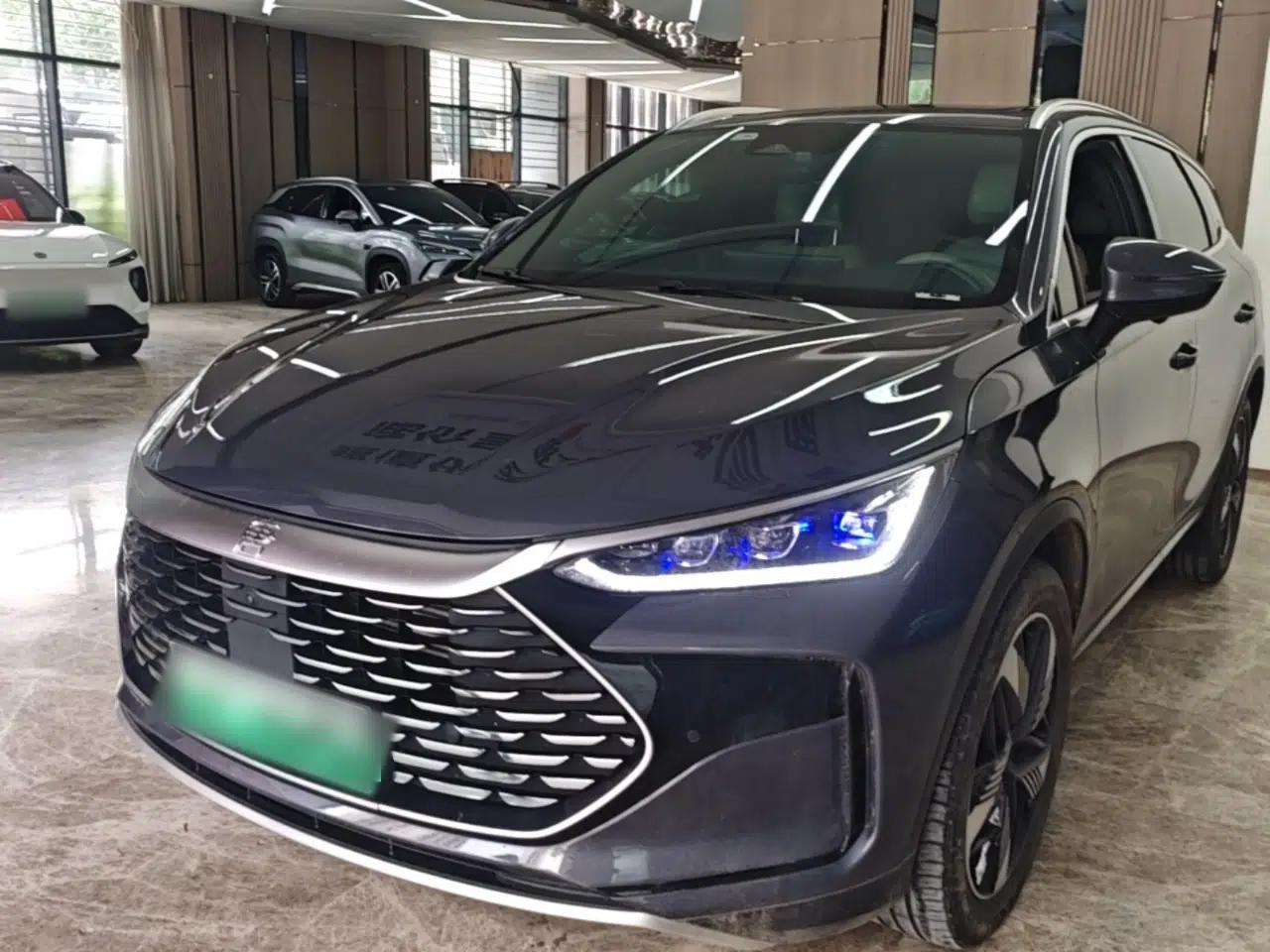 BYD Tang New Energy 2024 DM-i Glory Edition 112KM Prestige Model — миниатюра 1