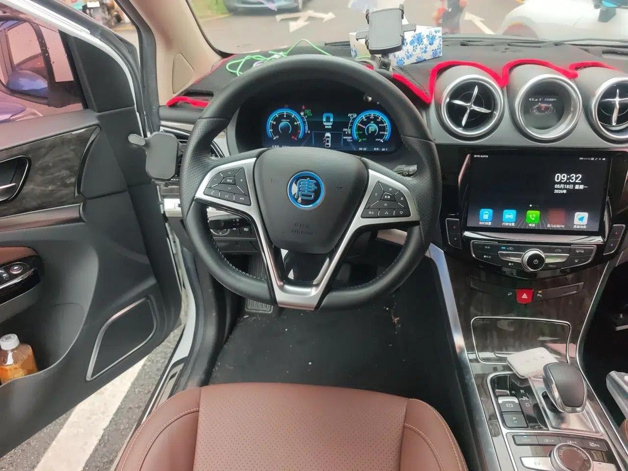 BYD Tang New Energy 2017 2.0T All-Wheel Drive Haoya Model 7 Seats — миниатюра 11