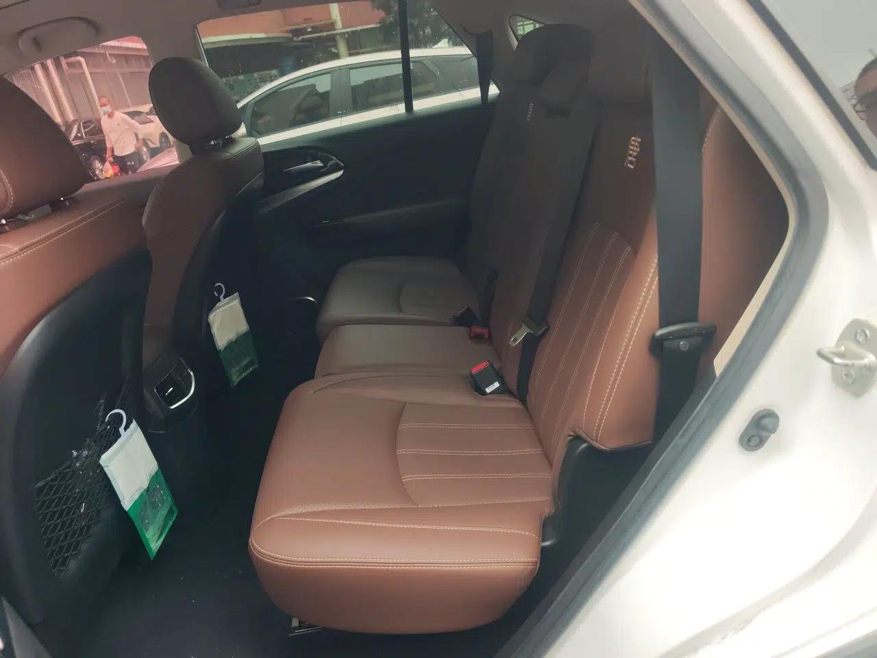 BYD Tang New Energy 2017 2.0T All-Wheel Drive Haoya Model 7 Seats — миниатюра 18