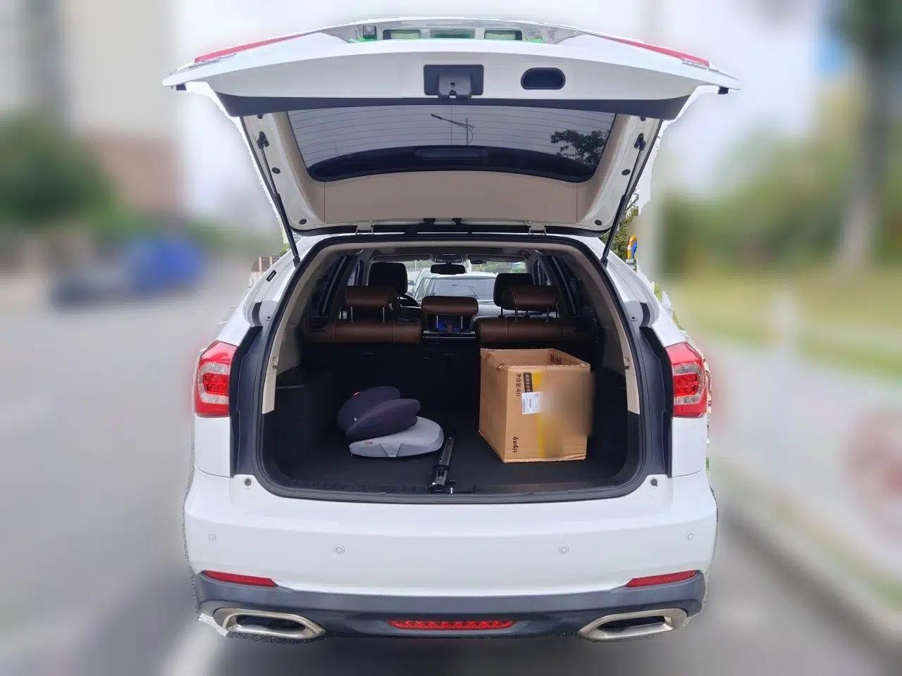 BYD Tang New Energy 2015 2.0T Four-Wheel-Drive Flagship Model — миниатюра 20
