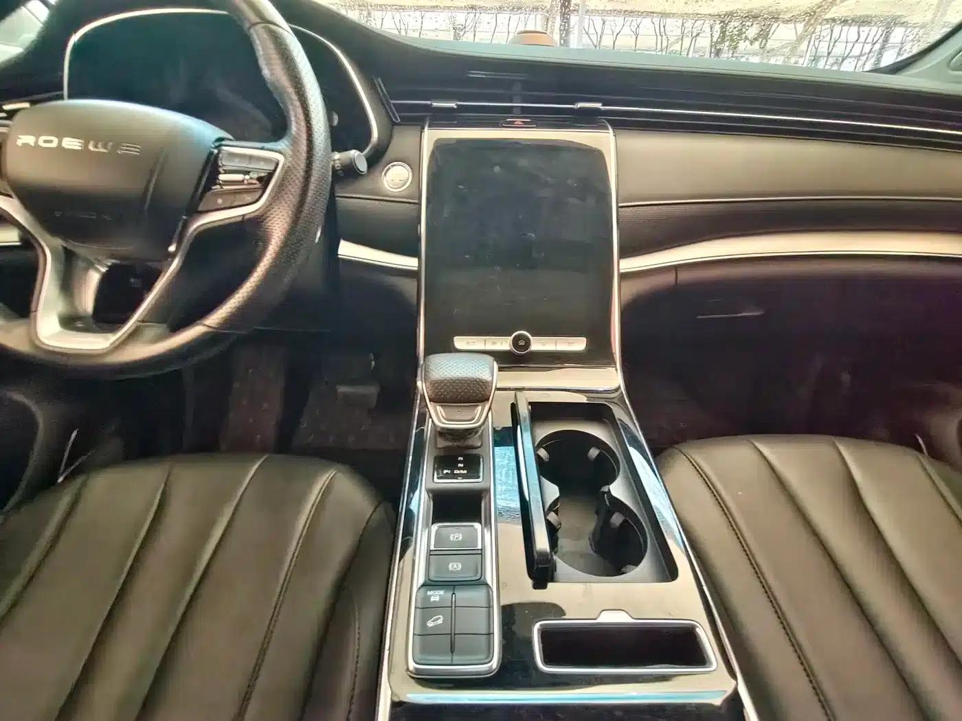 Roewe RX5 MAX 2019 300TGI Automatic Intelligent Cockpit Luxury Edition — миниатюра 12