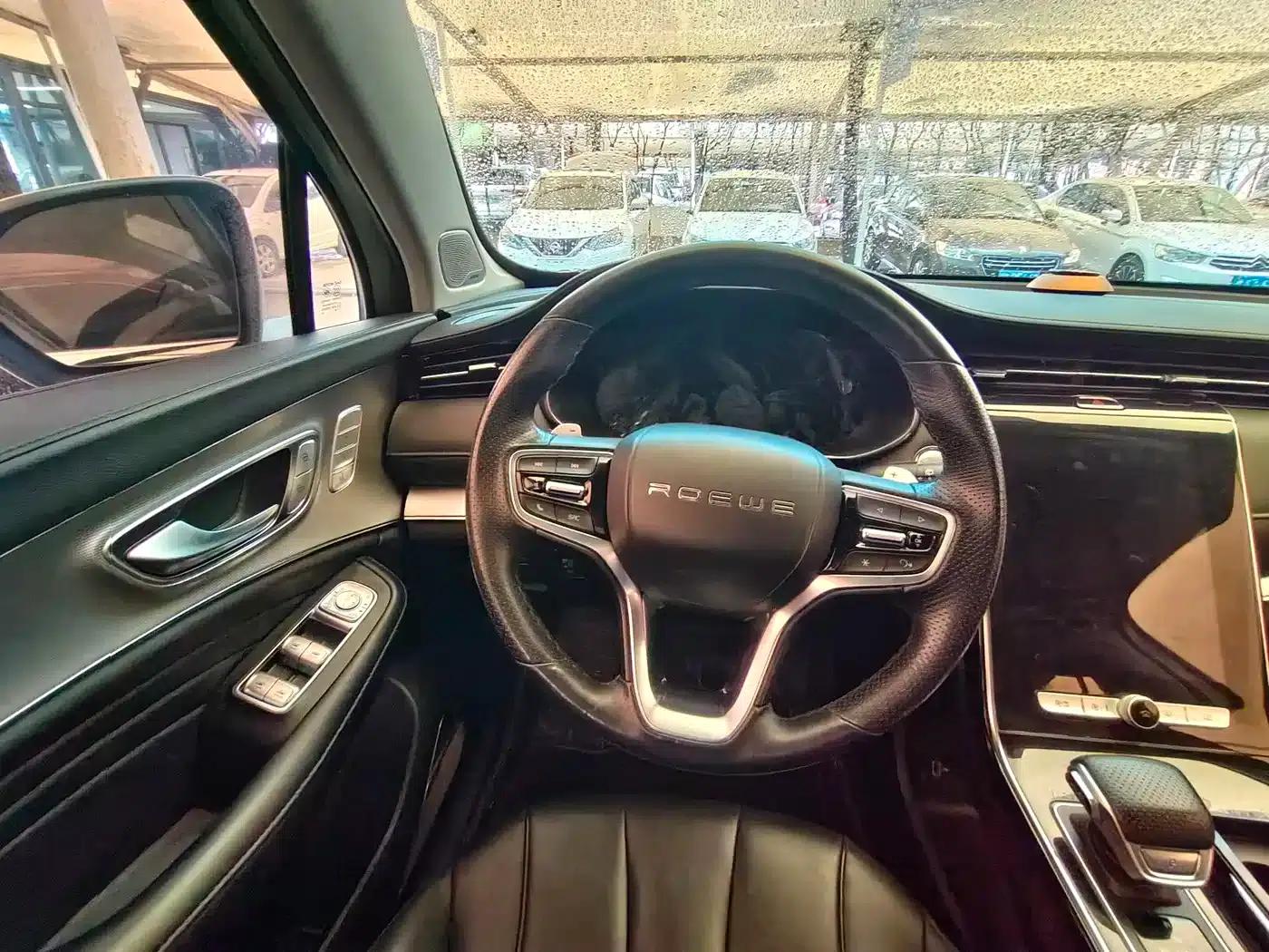Roewe RX5 MAX 2019 300TGI Automatic Intelligent Cockpit Luxury Edition — миниатюра 10