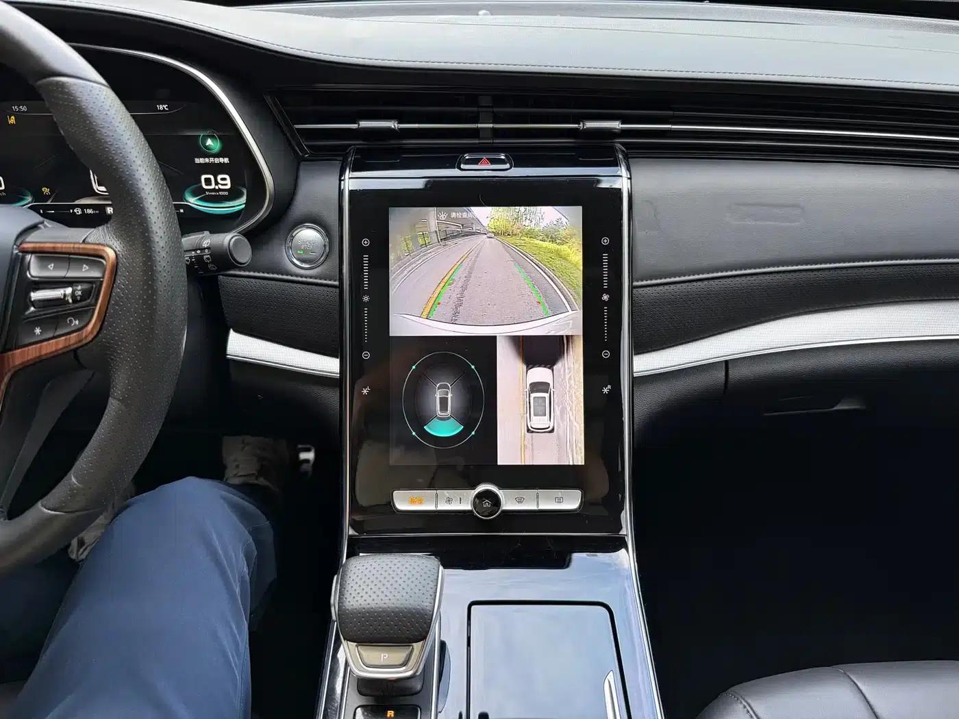 Roewe RX5 MAX 2019 400TGI Automatic Intelligent Cockpit Flagship Edition — миниатюра 17