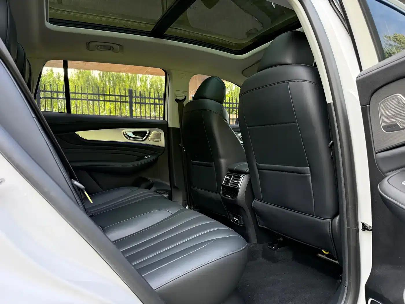 Roewe RX5 MAX 2019 400TGI Automatic Intelligent Cockpit Flagship Edition — миниатюра 10