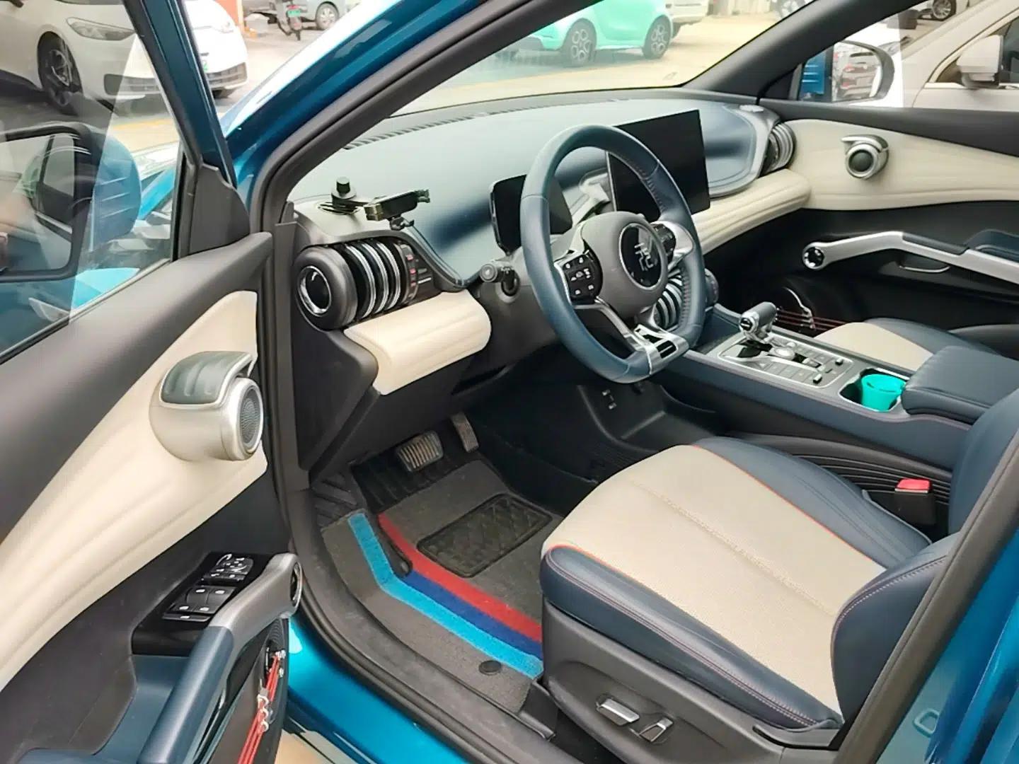 BYD Yuan PLUS 2022 510 km Flagship Version — миниатюра 19