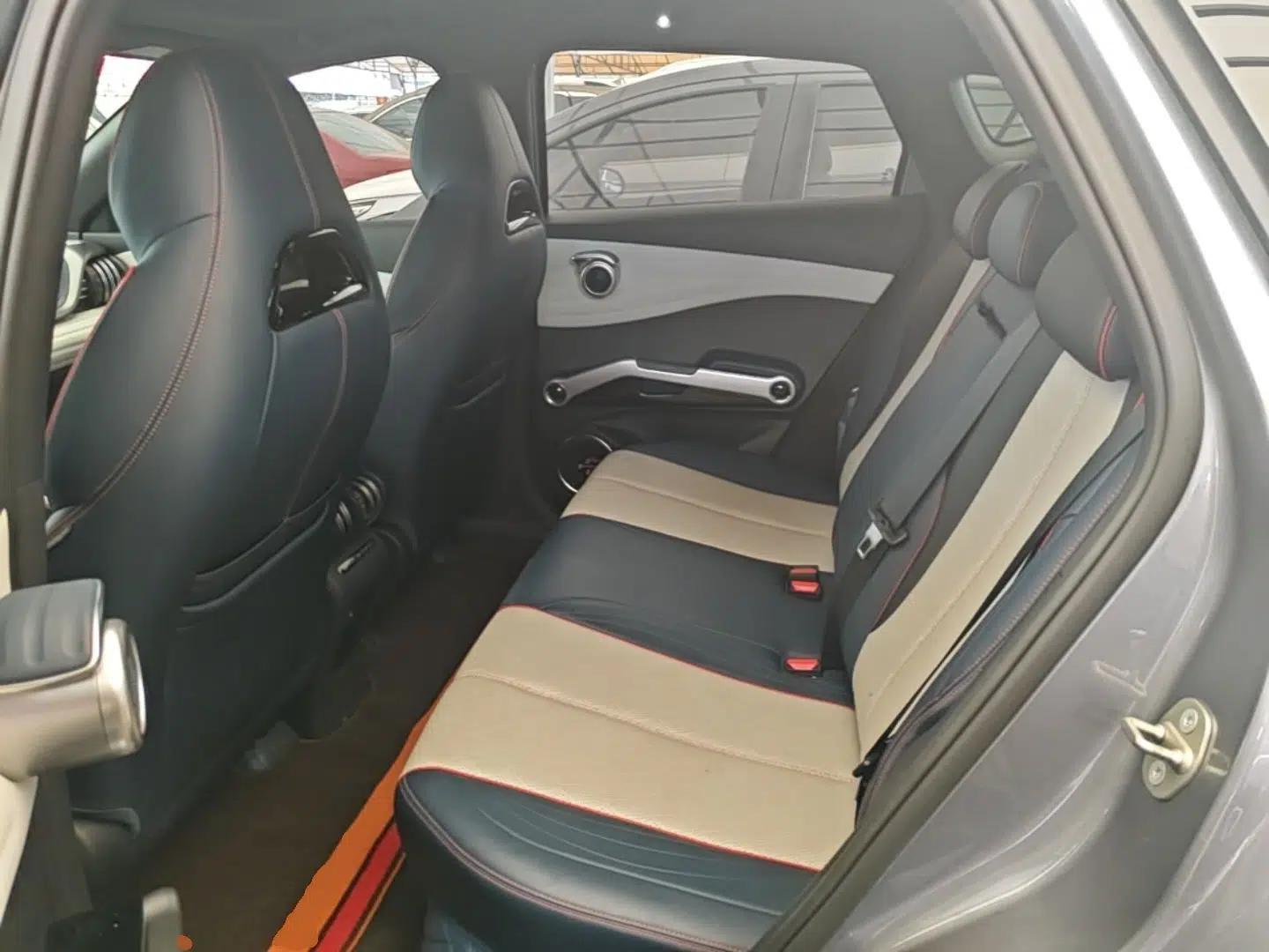 BYD Yuan PLUS 2022 510 km Flagship Version — миниатюра 20