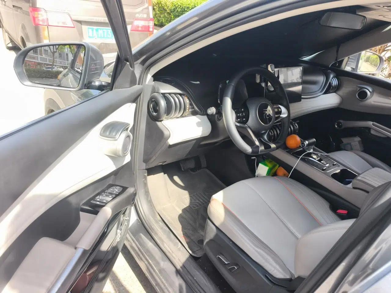 BYD Yuan PLUS 2023 Champion Edition 510KM Leading Model — миниатюра 17