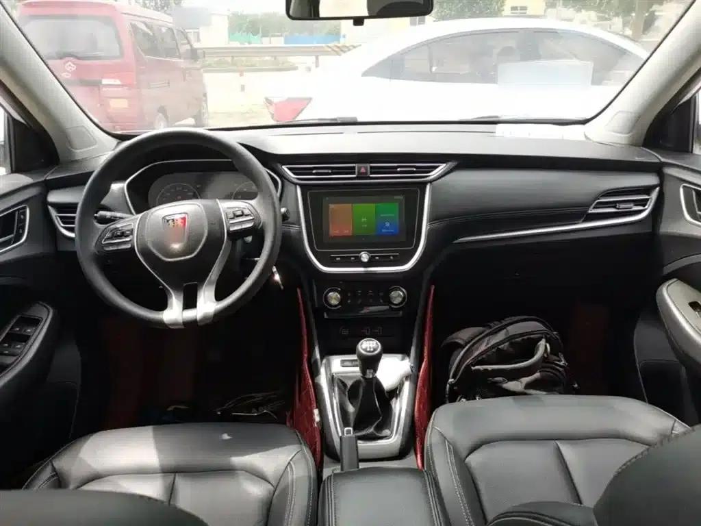 Roewe RX3 2018 1.6L Manual Flagship Edition — миниатюра 10