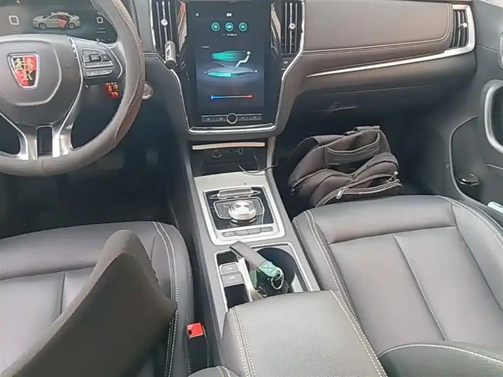 Roewe i6 New Energy 2019 PLUS 50T Internet Glory Flagship Edition — миниатюра 14