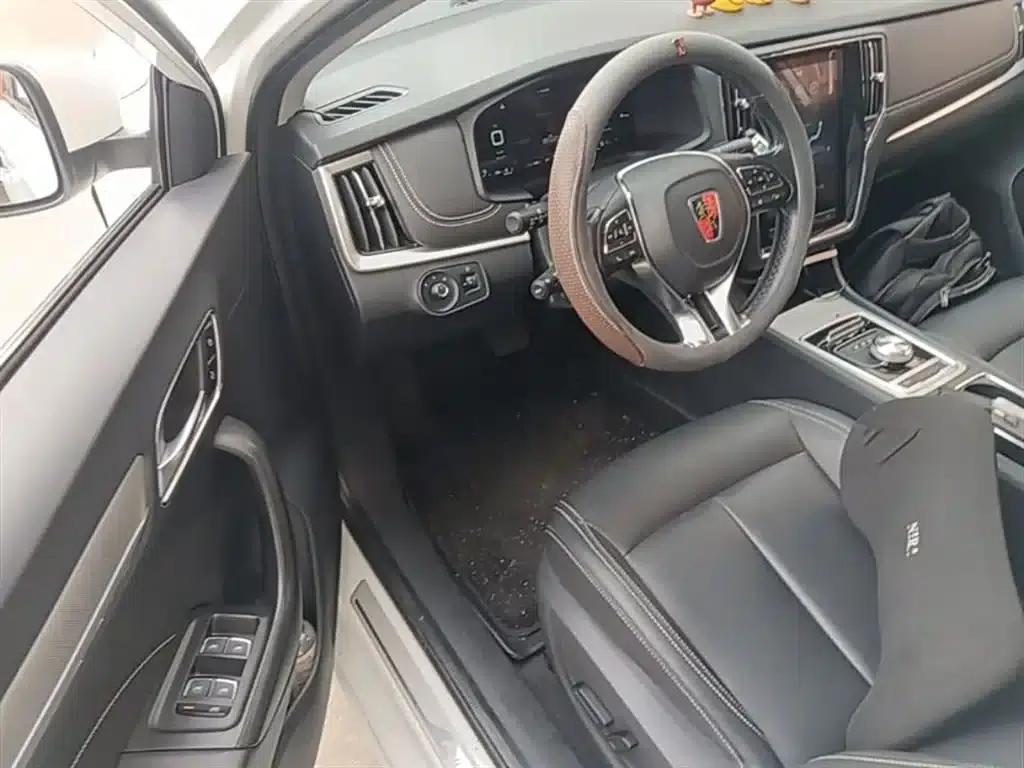 Roewe i6 New Energy 2019 PLUS 50T Internet Glory Flagship Edition — миниатюра 16