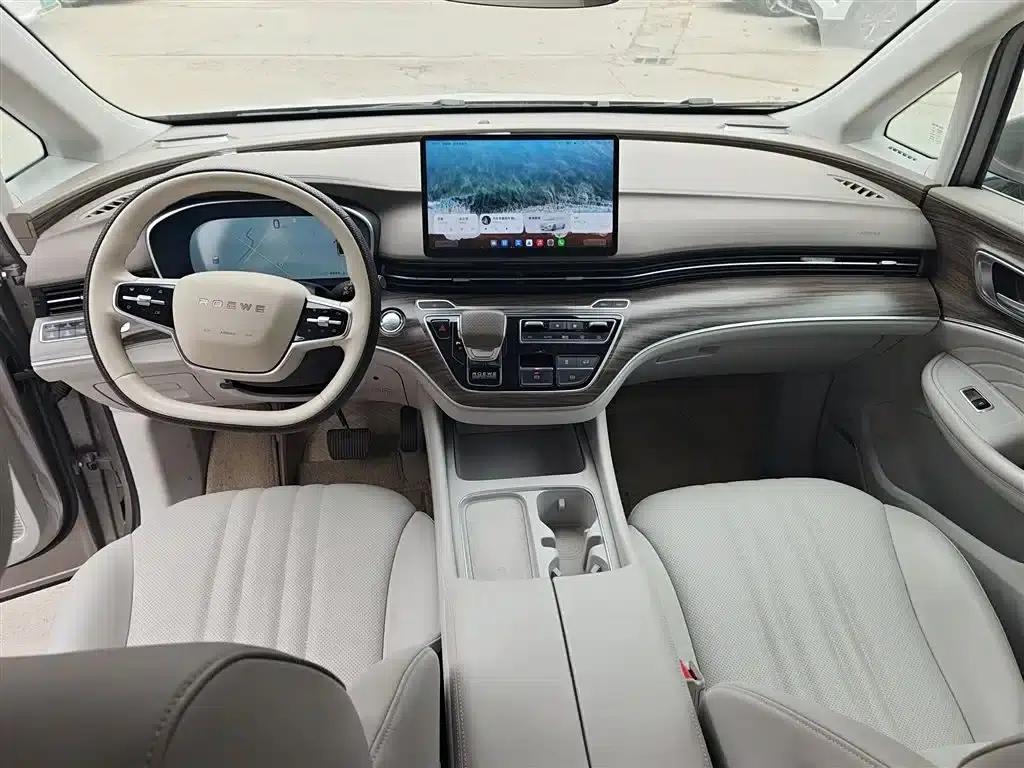 Roewe iMAX8 New Energy 2025 1.5T DMH Luxury Edition — миниатюра 13