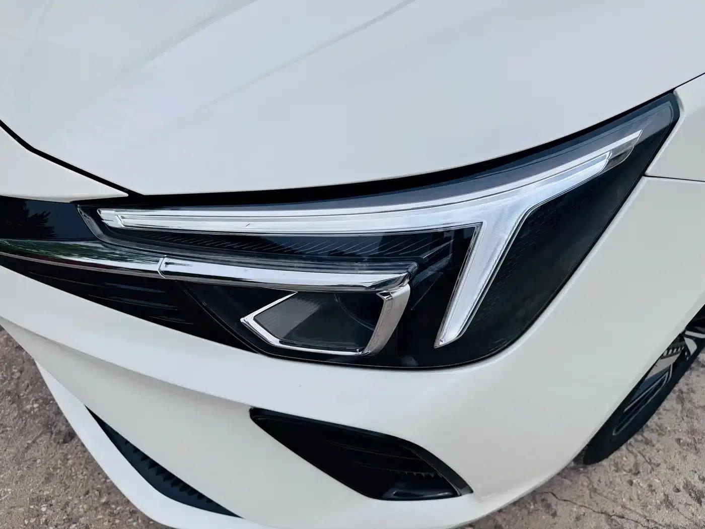 Feifan ER6 2021 New Dynamic Edition 620km Smart Edition — миниатюра 21