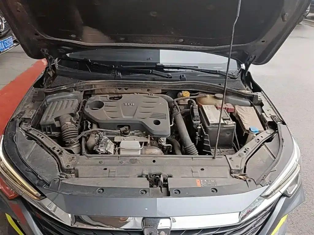 Roewe i6 MAX 2020 300TGI Automatic Cool and Intelligent Driving Edition — миниатюра 20