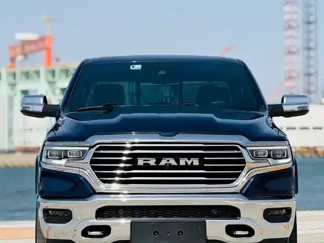 RAM Trucks 2024 1500 5.7L