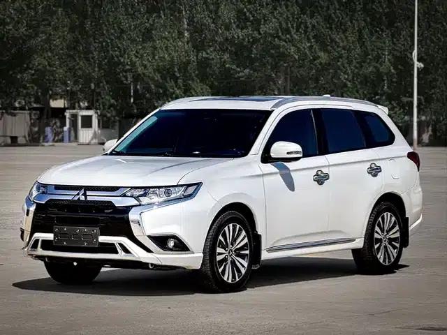 Outlander 2021 Facelift 2.0L 2WD Enjoy Edition 5-Seater