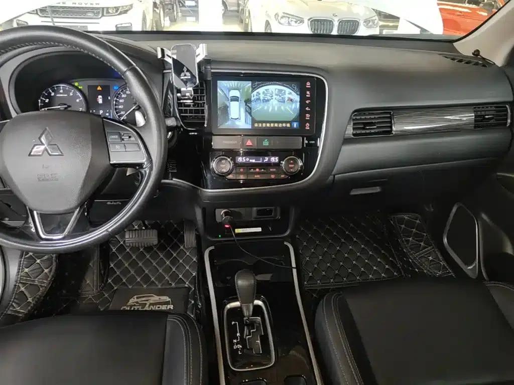 Outlander 2019 2.0L 2WD Enjoy Edition 7-seater National VI Emission Standard — миниатюра 13