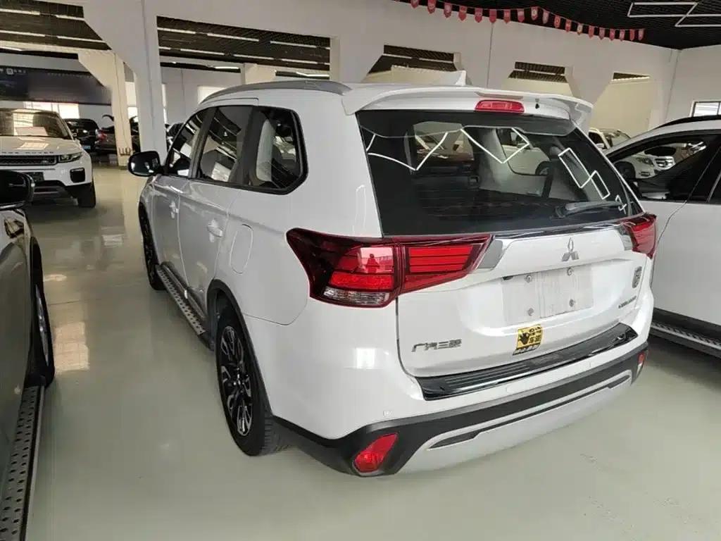 Outlander 2019 2.0L 2WD Enjoy Edition 7-seater National VI Emission Standard — миниатюра 5