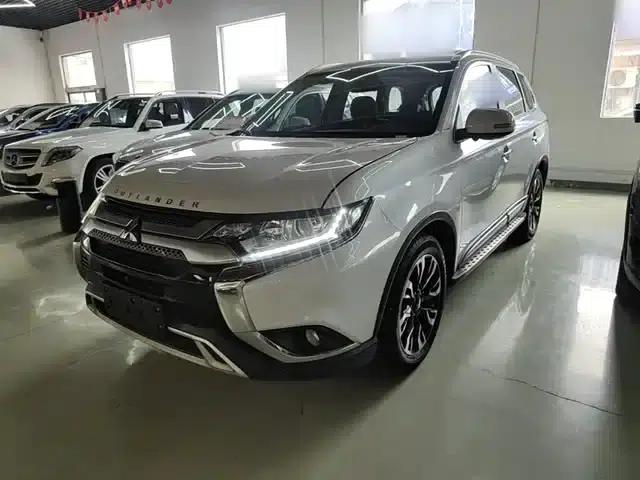 Outlander 2019 2.0L 2WD Enjoy Edition 7-seater National VI Emission Standard
