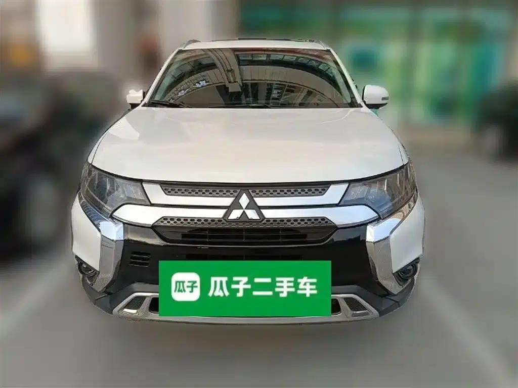 Outlander 2019 2.4L 4WD Enjoy Edition 7-seater National VI Emission Standard — миниатюра 24