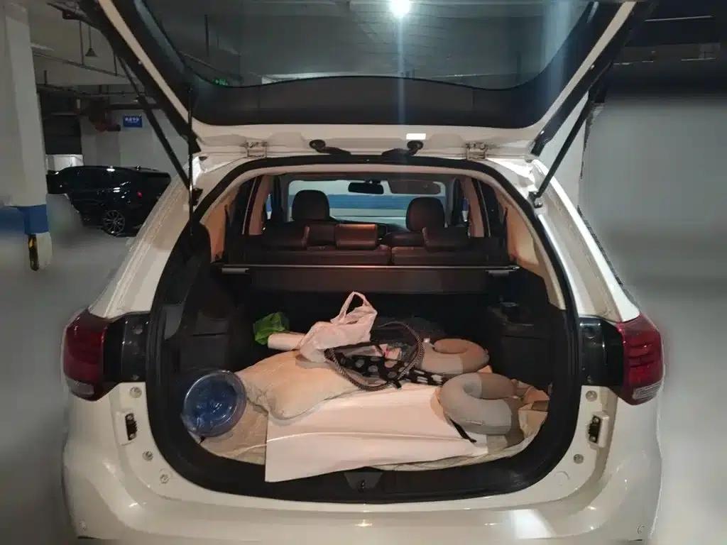 2016 Outlander Imported Model 2.4L 4WD Elite Edition 5-Seater — миниатюра 16