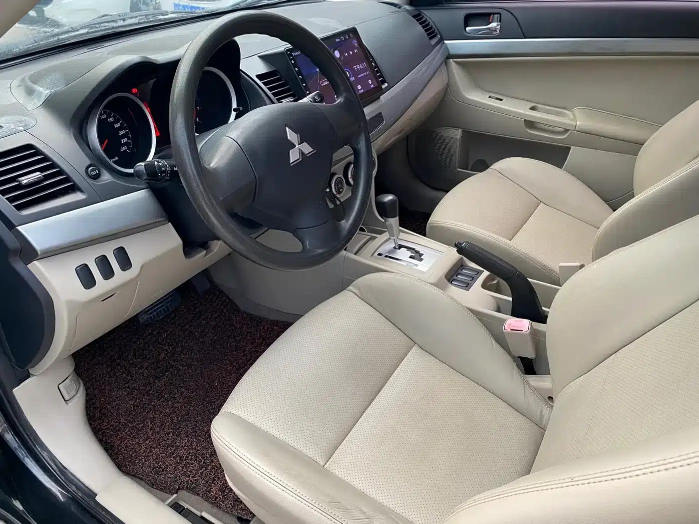 Lancer EX 2010 Fashion Edition 1.8L CVT Comfort — миниатюра 7