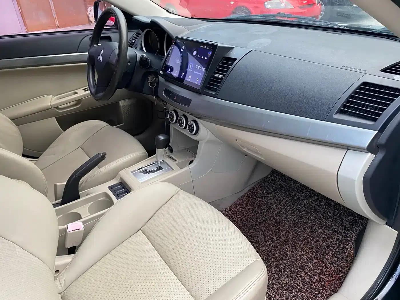 Lancer EX 2010 Fashion Edition 1.8L CVT Comfort — миниатюра 8