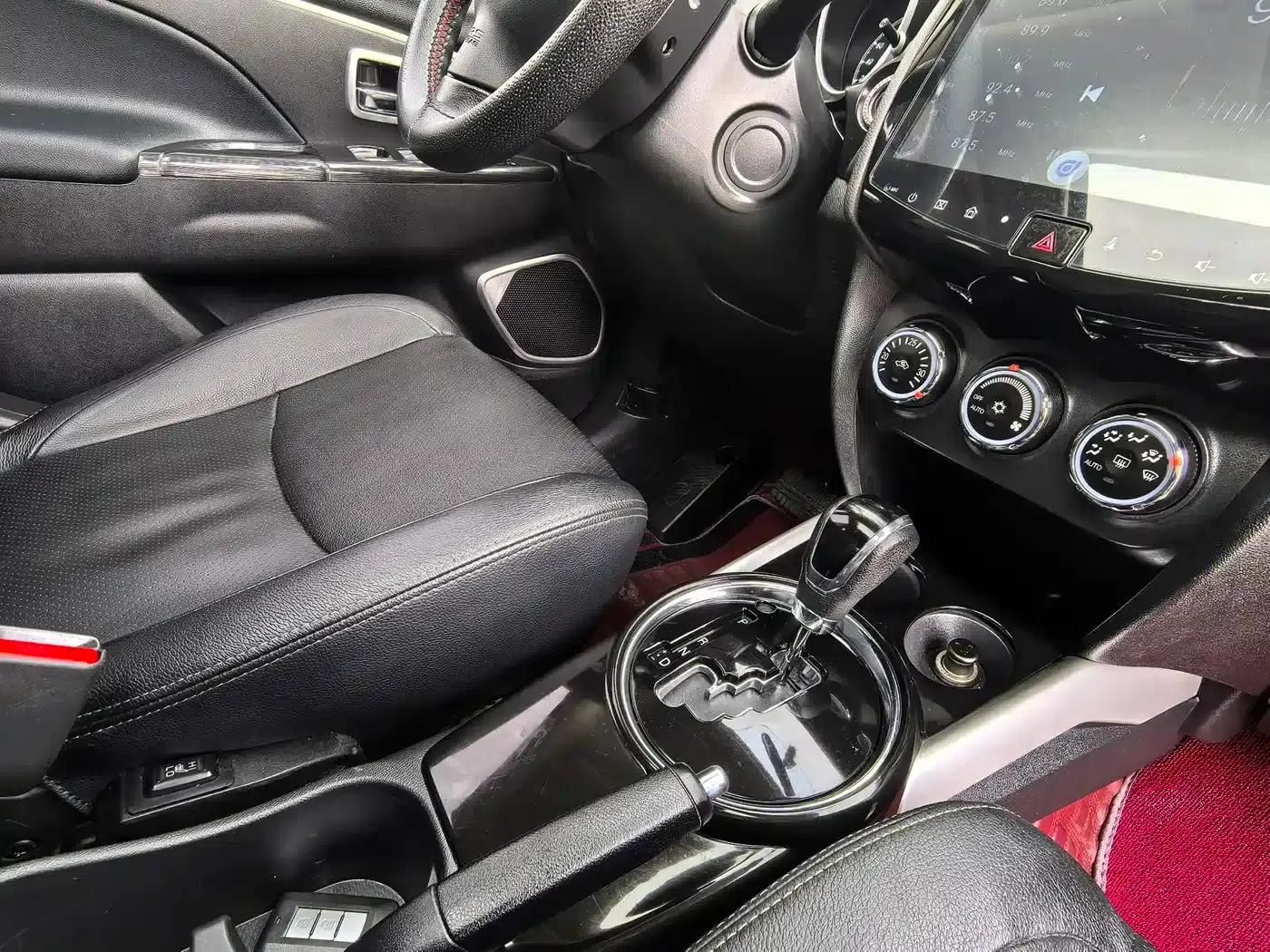 2020 ASX 2.0L CVT Smart Edition — миниатюра 11