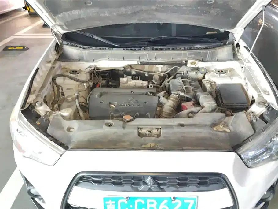 2013 ASX 2.0L CVT 2WD Elite Edition — миниатюра 10
