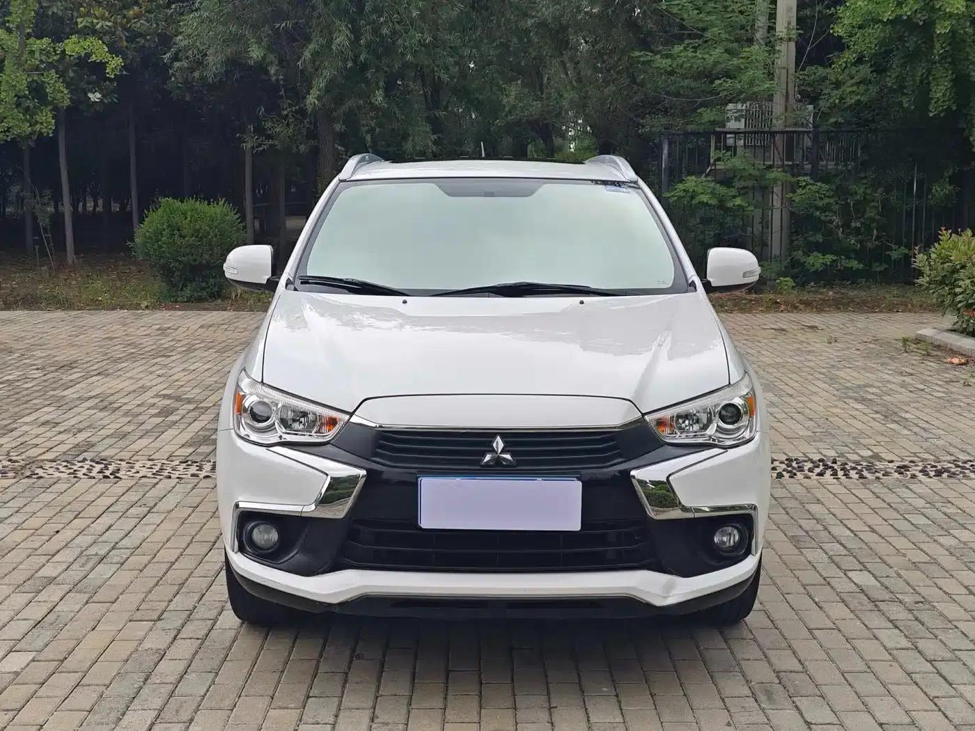 2018 ASX 1.6L Manual 2WD Fashion Edition — миниатюра 3
