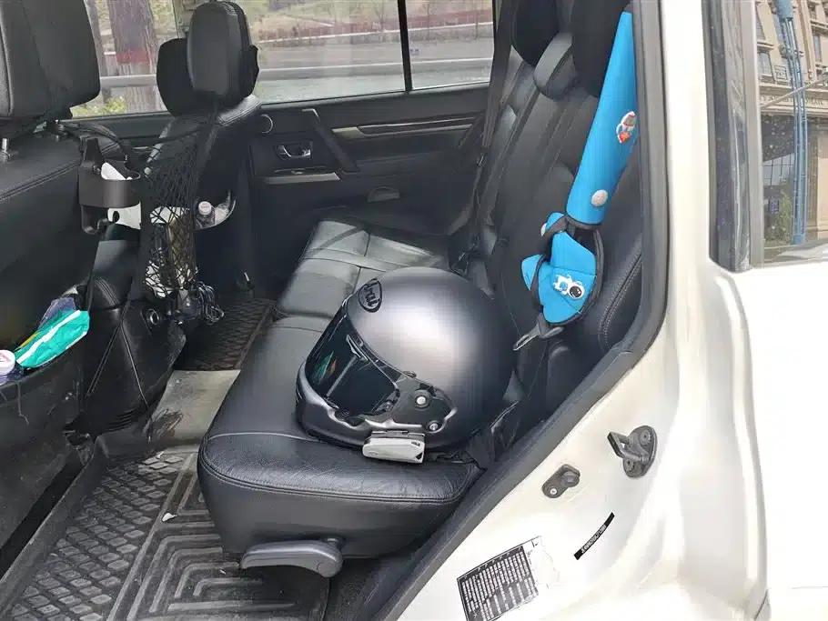 2018 Pajero (Imported) 3.8L Automatic — миниатюра 11