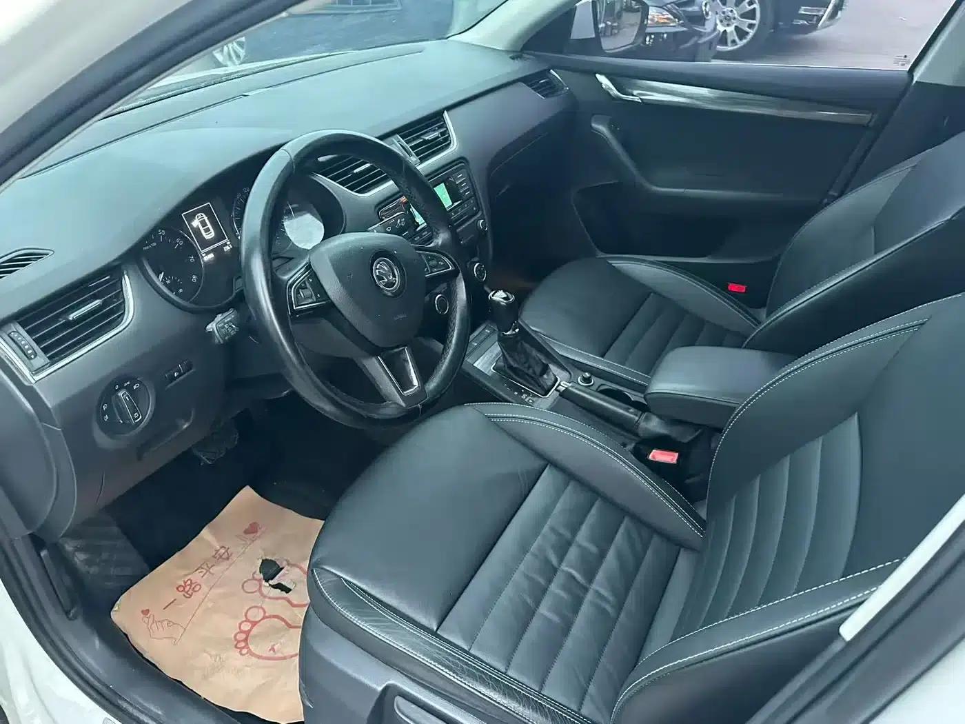 Octavia 2017 TSI280 DSG Smart Edition — миниатюра 4